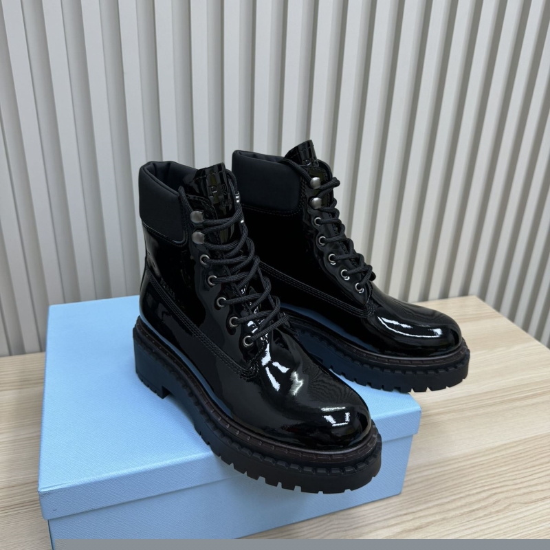 Pra*a boots